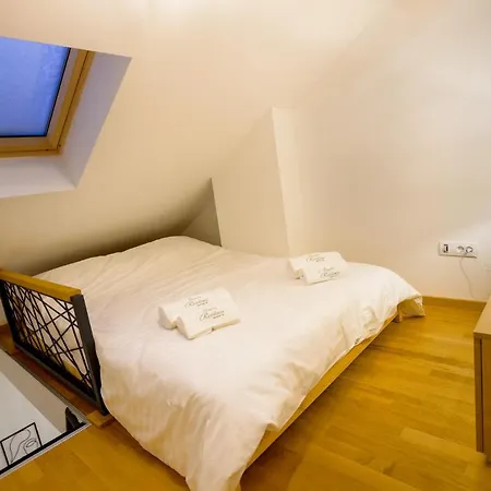 Nivalis *apartman 20*